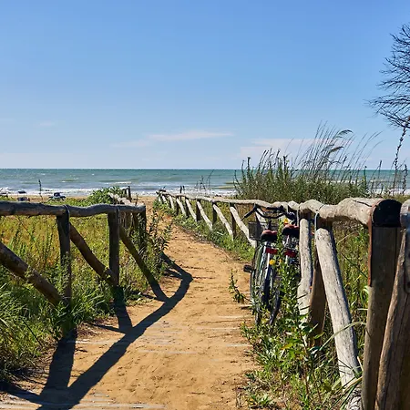 Essential Near The Appartement Bibione