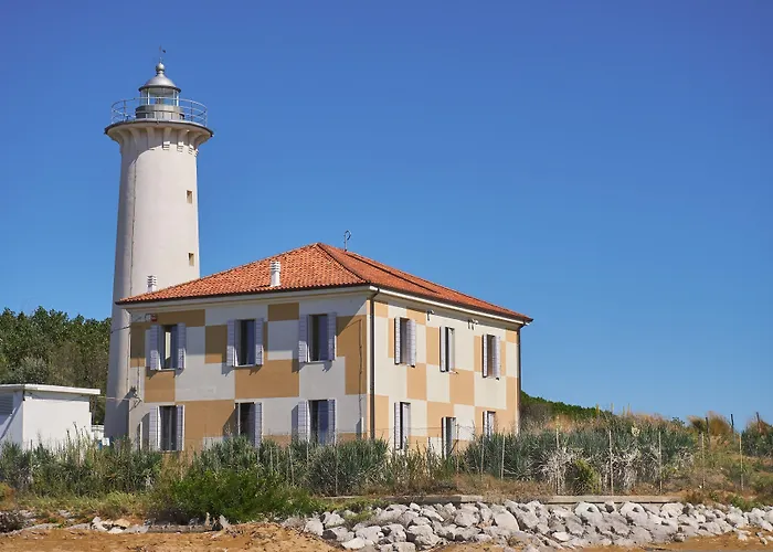 Apartment Essential Near The